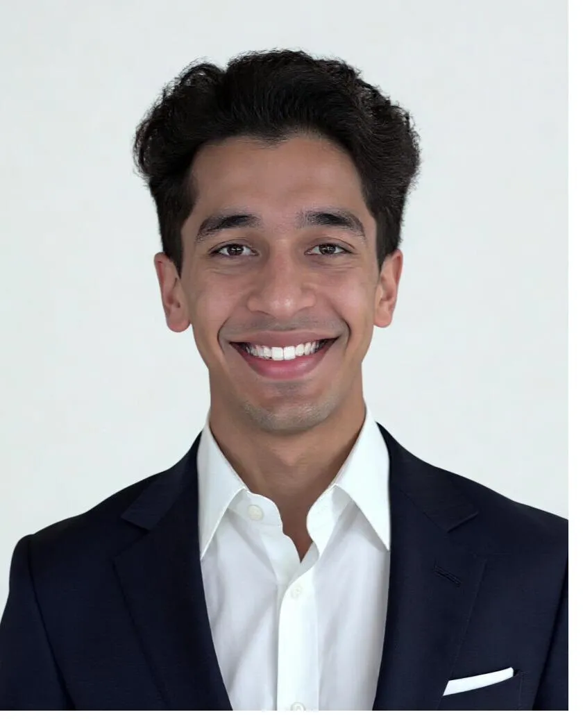 Portrait of Shayan Rehman, Business Development Associate at Court Investment Services